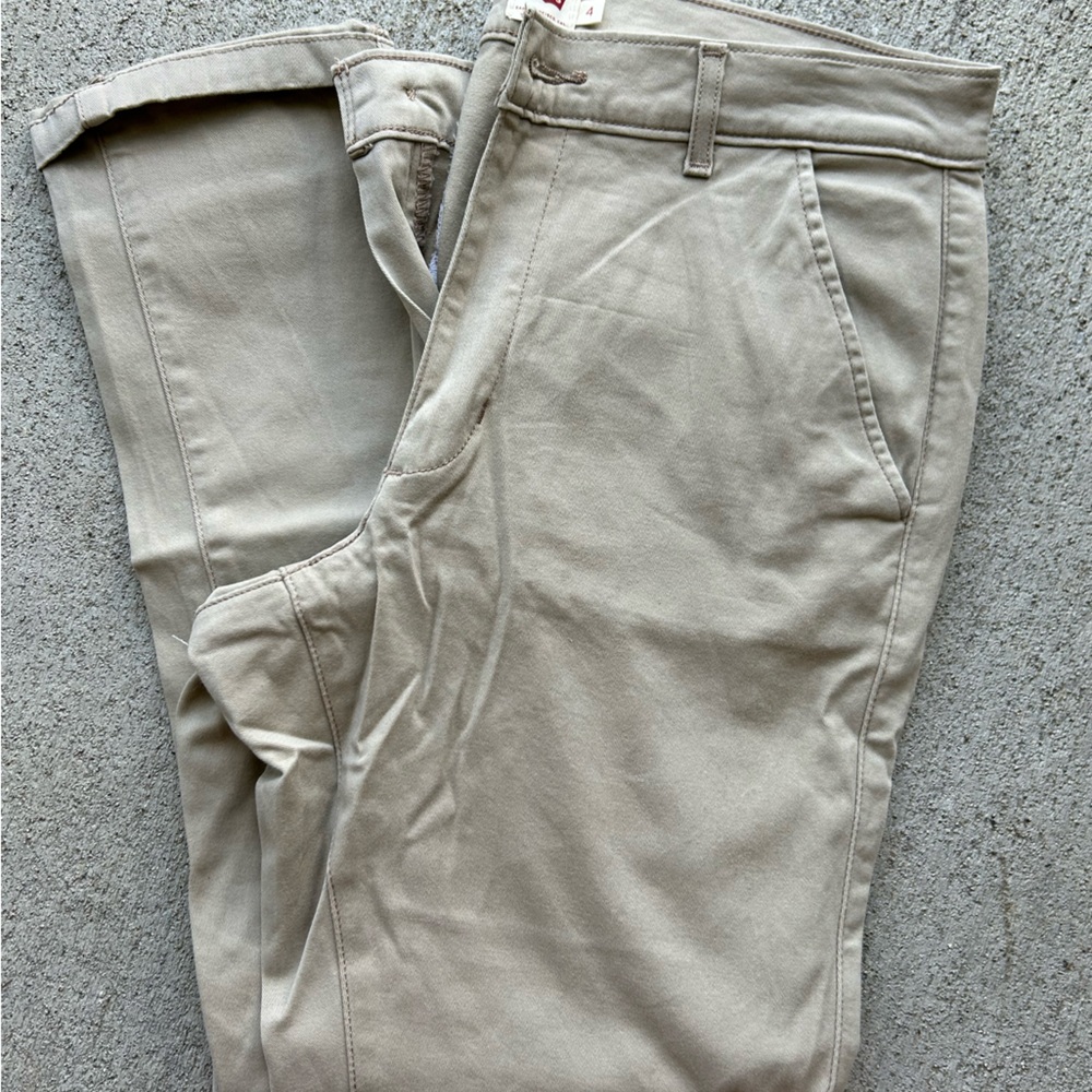 Levi’s Khaki Slim Pants